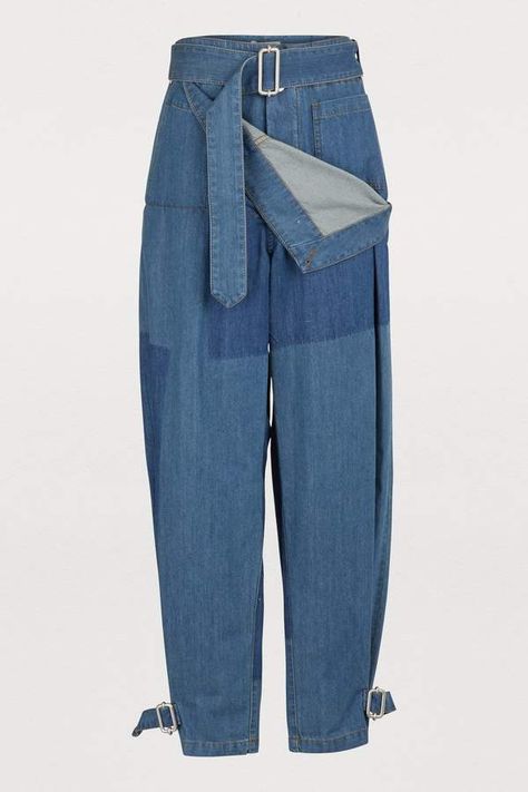 An alternative to formal pants and classic denim, these buttoned jeans illustrate JW Anderson's modern esthetic. The belt with a buckle, pockets, layered flap, contrasting inserts, and hem with straps and an adjustable buckle emphasize the designer's military inspiration. Slip on black patent leather ankle boots and a khaki fitted top with hood. Jw Anderson Buttoned jeans Pocket Styles, Png Clothes, Formal Pants, Outfit Jeans, J W Anderson, Jw Anderson, Fitted Top, Jeans Online, Casual Fall Outfits