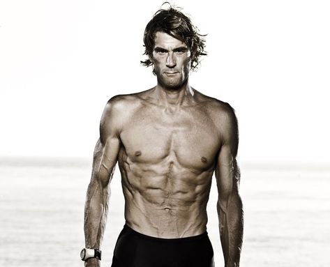 The World's Fittest Vegan Is a 51-Year-Old Ultra-Endurance AthleteMeet Rich Roll. He's 51 years old and way more ripped than you'll ever be. Athlete Diet, Rich Roll, Vegan People, Ultra Marathon Training, Vegan Athlete, Famous Vegans, 50 Year Old Men, Vegan Muscle, Men Workout