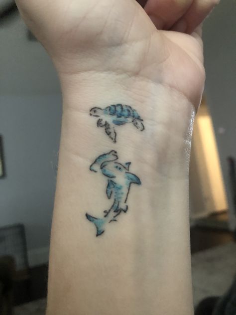 Colon Tattoo, Semi Colon, Shark Tattoo, Semicolon Tattoo, Pin Ideas, Shark Tattoos, Turtle Tattoo, Marine Animals, Body Mods