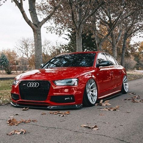 Audi A4 Modified, Audi Wallpaper, Audi Sports Car, Luxury Car Garage, Luxury Lifestyle Aesthetic, Slammed Cars, Stance Cars, Luxury Car Interior, Audi Rs3