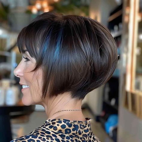 16 Best Stacked Bobs with An Undercut Stacked Bobs For Fine Hair, A Line Bob Short Stacked, Stacked Bob With Bangs, Short Stacked Bob Haircut, Style A Lob, Short Stacked Hair, Short Stacked Bob Haircuts, Layers Bangs, Short Layered Bob