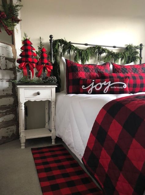 Buffalo Print Bedding, Christmas Bedroom Buffalo Plaid, Plaid Throw Blanket Bedroom, Red Buffalo Plaid Bedroom Master, Plaid Christmas Bedding, Farmhouse Christmas Decor Bedroom, Red Buffalo Plaid Bedroom, Buffalo Plaid Bedroom Decorating Ideas, Buffalo Check Bedroom Ideas