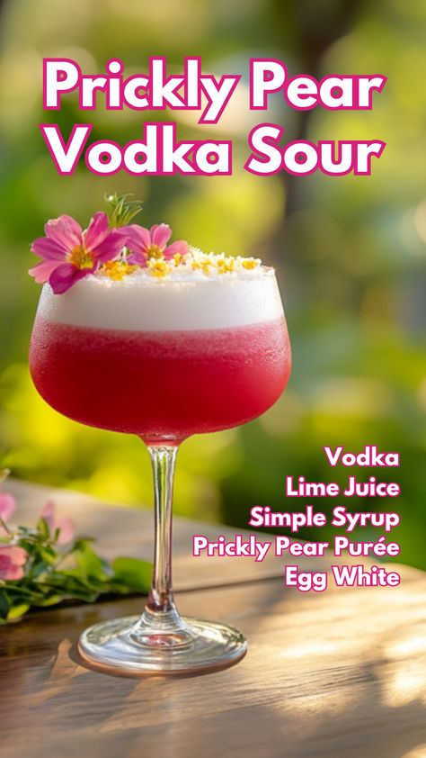 Prickly Pear Vodka Sour Prickly Pear Cocktail, Fruity Vodka Drinks, Pear Drink, Pear Drinks, Sour Cocktails, Cocktail Cards, Pear Martini, Vodka Sour, Pear Cocktails