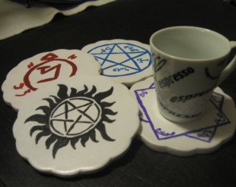 Supernatural Merch, Supernatural Crafts, Supernatural Birthday, Supernatural Party, Supernatural Symbols, Devils Trap, Supernatural Outfits, Supernatural Merchandise, Wayward Son