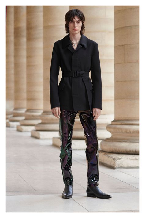 Givenchy Givenchy Menswear, Collection Couture, Style Royal, Estilo Real, Menswear Runway, Givenchy Man, Male Fashion Trends, Fashion Capsule, Runway Looks