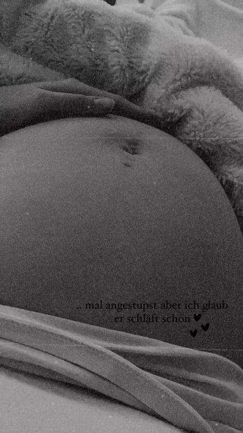 Baby Kicking In Belly Video, Big Pregnant, Pregnancy Videos, Cute Pregnancy Pictures, Belly Photos, Pregnancy Bump, Fake Baby, Pretty Pregnant, Baby Kicking