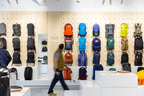 Backpack Store, Shoe Store Design, Handbag Display, Retail Space Design, Store Concept, Wall Closet, We're Open, Luggage Store, Bag Display