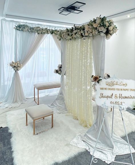 Nikkah Set Up At Home, Intimate Nikkah Ideas, Mosque Nikkah Decor, Nikah Decor At Home, Intimate Nikkah Decor, Nikkah Setting, Nikkah Decor At Home Pakistani, Nikkah Curtain, Pakistani Nikah Decoration