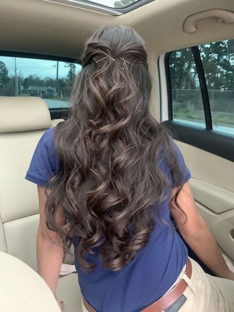 Hairstyle For Prom, Hairstyle Examples, Hair Inspiration Long, Hairdos For Curly Hair, Hair Stylies, Curly Hair Inspiration, Prom Hairstyles, Hair Inspo Color, Aesthetic Hair