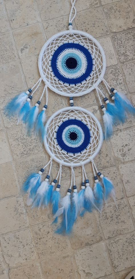 evil eye dreamcatcher Evil Eye Dream Catcher, Crochet Dreamcatcher Pattern, Greek Crafts, Atrapasueños Diy, Lace Dream Catchers, Dream Catcher Tutorial, Dream Catcher Nursery, Dream Catcher Decor, Crochet Dreamcatcher