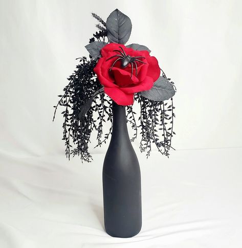 Excited to share the latest addition to my #etsy shop: Halloween Centerpiece Beautiful Red Rose with Creepy Spider and Cascading Black Foliage in Glass Vase https://etsy.me/3x0Y80h #black #halloween #red #funhalloween #trickortreat #subtlecreepy #halloweenparty #hallow Rip 20s, Western Wedding Decorations, Wedding Vow Renewal Ceremony, Black Centerpieces, Red Centerpieces, Creepy Spider, Mantle Shelf, Moon Wedding, Halloween Centerpiece