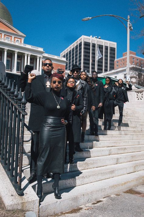 Black Panthers Movement Fashion, Black Panther Fashion 60s, Black Panther Movement Fashion, Black Panther Party Aesthetic, Black Panther Party Fashion, Black Panther Party Women, Black Panther Party Costume, Black Power Aesthetic, Black Panther Movement