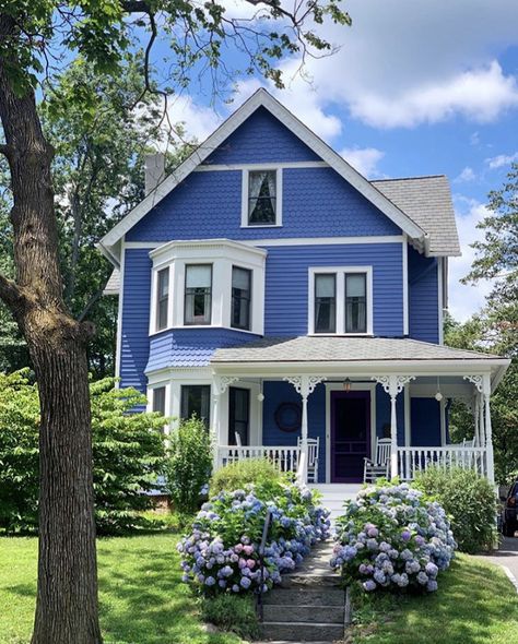 Light Blue Houses, God Rays, Craftsman Remodel, Barn Remodel, Victorian Homes Exterior, Timeless Architecture, Cottage Renovation, New England Homes, Exterior House Colors