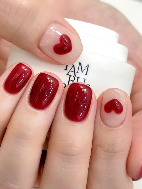 Korean valentines day nails: red jelly nails with a heart Short Valentines Nails Natural, Valentine Nail Inspo Short, Valentine's Nails Short, Valentine Simple Nails, Valentine’s Day Natural Nails, Short Nail Inspo Valentines Day, Natural Nail Polish Ideas, Cute Valentine’s Day Nails Short, Nail Polish Designs For Short Nails