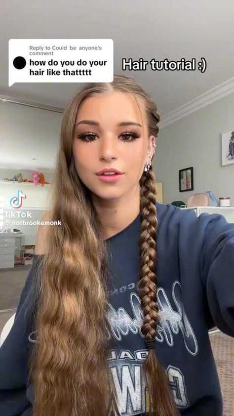 Brooke Monk Braided Hair, Brooke Monk Braid Tutorial, Brookemonk Hair Tutorial, Brook Monk Hair Tutorial, Brooke Monk Hairstyles, Brooke Monk Hair Tutorial, Road Trip Hairstyles, Brooke Monk Hair, Preppy Hairstyles