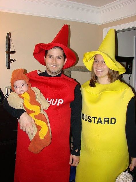 10 fantasias criativas de casal para curtir o carnaval juntinhos - Crescendo aos Poucos Ketchup Costume, Couples Costumes Creative, Creative Halloween Costumes Diy, Carnaval Costume, Crazy Costumes, Bff Halloween Costumes, Duo Halloween Costumes, Fancy Dog, Halloween 2013