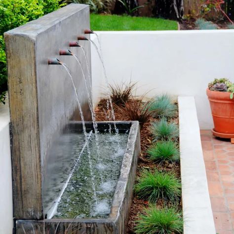 Water Features On Patio, Granite Water Feature, Entryway Fountain Ideas, Courtyard Waterfall, Entrance Fountain, Outdoor Fountain Ideas, Front Yard Fountain, Patio Water Feature, Entry Courtyard