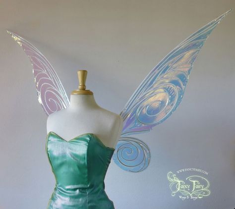 Silvermist wings. Better for Zarina Large Fairy Wings, Fairy Wings Aesthetic, Iridescent Fairy Wings, Tinkerbell Cosplay, Tinkerbell Wings, Iridescent Fairy, Tinkerbell Costume, Pixie Hollow, Silver Mist