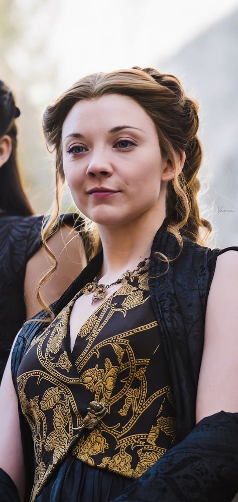 Dormer Wallpaper, Natalie Dormer Game Of Thrones, Natalie Dormer Wallpaper, Game Of Thrones Costumes, Margaery Tyrell, Natalie Dormer, Hollywood Actress, Cosplay Outfits, Beauty Face