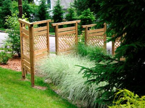 Instead of putting up an entire fence, build a privacy barrier with wood panels. Learn how on HGTV.com. Diy Patio Ideas, Diy Privacy Screen, Privacy Fence Panels, Patio Privacy Screen, Landscape Timbers, Privacy Fence Designs, Patio Privacy, Backyard Privacy, Front Yard Fence