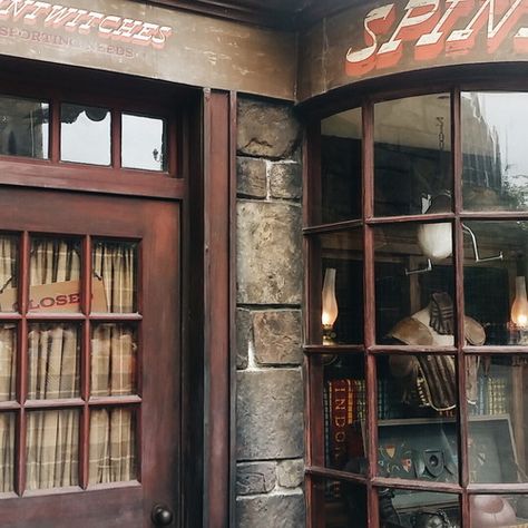 Hogsmeade Aesthetic, Runes Aesthetic, Harry Potter Locations, History Student, Hagrids Hut, Harry Potter Next Generation, About Harry Potter, Ancient Runes, Harry Potter Magic