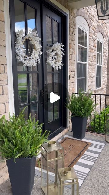 Alyssa Lee on Instagram: "Same for you?????💁🏻‍♀️  Work smarter not hard! This “method” has always worked for me so I’m not changing now!  #frontporch #ferns #plantingseason #frontporchliving #frontporchplants #nashvillehomes #nashvilletn" Fern Front Porch, Ferns On Front Porch, Front Porch Ferns, Plants Front Porch, Porch Ferns, Front Porch Plants, Fern Plants, Fern Plant, Work Smarter