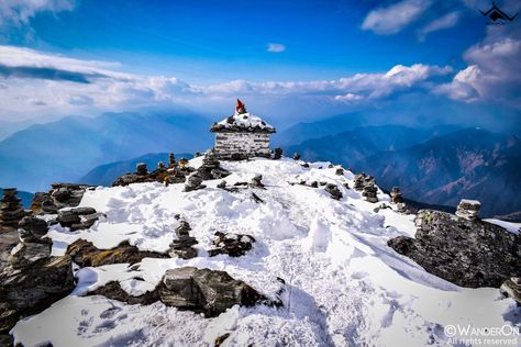 Summit Of Chandrashila Trek, Chopta Spiti Valley, Winter Is Here, Service Trip, Winter Is Coming, Travel Quotes, Travel Experience, Switzerland, Beautiful Views, Trekking