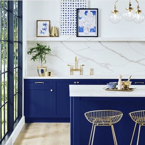 Navy Blue Paint Colors, Best Blue Paint Colors, Navy Blue Paint, Navy Blue Kitchen, Blue Kitchen Cabinets, Blue Paint Colors, Blue Cabinets, Dark Kitchen Cabinets, Kitchen Cabinet Colors