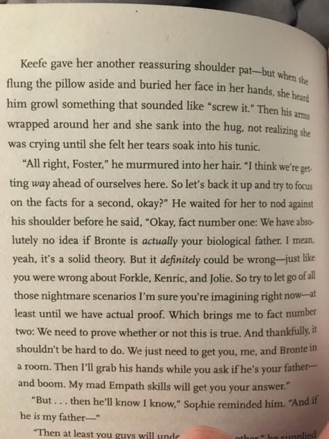 Ahhh i love sokeefe. This os from book 8 and there are spoilers butttt. Omg keeeeefe❤️❤️❤️❤️ Sokeefe Moments Stellarlune, Sokeefe Book Moments, Kotlc Sokeefe Quotes, Kotlc Book Pages, Sokeefe Kiss, Sokeefe Moments, Reading Boards, Book Pieces, The Best Series Ever