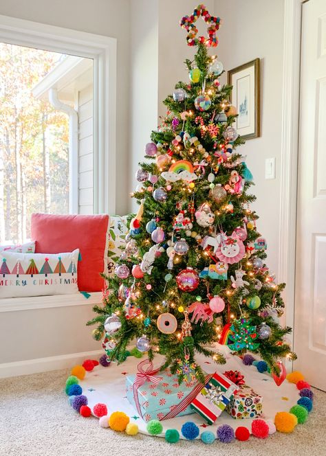 Colorful Christmas Tree Ornaments, Bright Coloured Christmas Tree, Christmas Tree With Diy Ornaments, Rainbow Colored Christmas Tree, Christmas Tree For Nursery, Kids Colorful Christmas Tree, Christmas Garland Colorful, Confetti Christmas Tree, Christmas Tree With Kids Ornaments