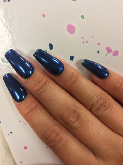 Black Nails With Blue Chrome, Nails Crome Blue, Crome Nails Navy Blue, Navy Crome Nails, Sapphire Chrome Nails, Dark Crome Nails, Dark Blue Nails With Chrome, Dark Blue Metallic Nails, Midnight Blue Chrome Nails