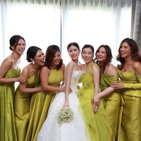 Jewel Tone Wedding Guest Outfit, Chartreuse Wedding Dress, Chartreuse Bridesmaids Dresses, Chartreuse Wedding Colors, Green Entourage, Wedding Entourage Gowns, Chartreuse Wedding, Bridesmaid Color Palette, Entourage Gowns