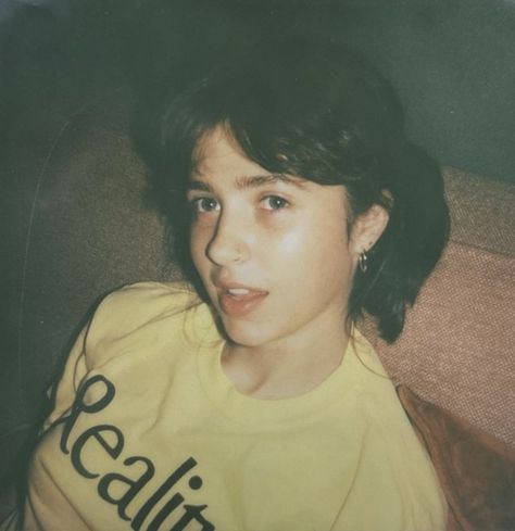 clairo Clairo Aesthetic, Miss Claire, Claire Cottrill, Hazel Eyes, News Studio, September 1, Girl Crushes, I Love Girls, Beauty Queens