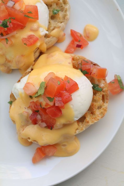 Chile con Queso Eggs Benedict Breakfast Queso, Colorful Breakfast, Eggs Benedict Recipe, Egg Benedict, Breakfast Brunch Recipes, Breakfast For Dinner, Breakfast Time, Breakfast Dishes, Breakfast Casserole