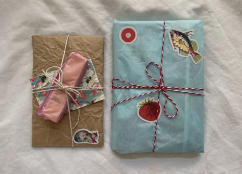 Wrapped Gifts, Gift Wrapping Inspiration, Pen Pal Letters, Handmade Packaging, Gift Inspo, Letter Gifts, Present Wrapping, Cute Crafts, Christmas Wrapping