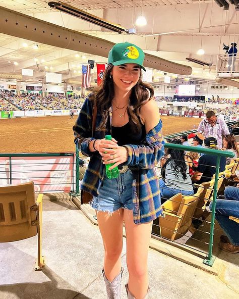 Brett Cooper, Rodeo Baby, Jennette Mccurdy, Cowgirl Outfits, Working On It, Farm Animal, Latest Outfits, Rodeo, Pretty Outfits