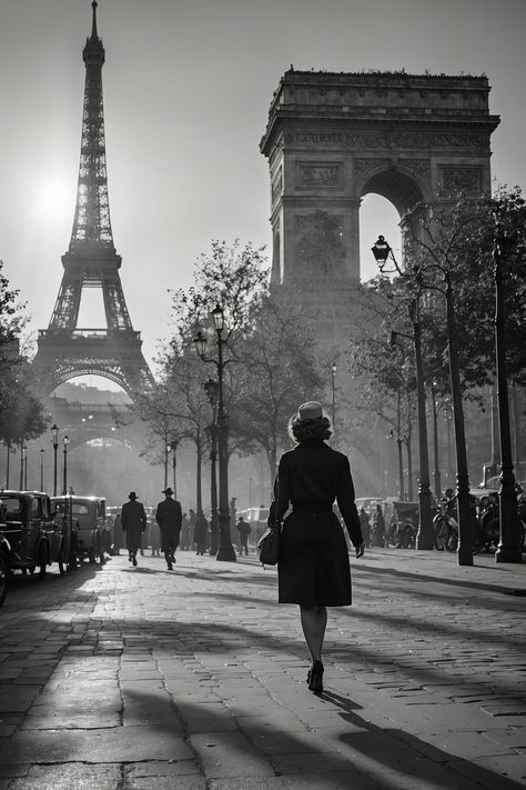 This elegant black and white poster captures 1950s Paris, featuring a timeless 70cm x 100cm image of a woman strolling through Paris. Printed on premium Hahnemühle photo rag with sharp detail and rich tones, it adds sophistication to any space. Ideal for those seeking a touch of vintage Parisian charm, this statement piece enhances living rooms, bedrooms, or offices. Shipped ready to frame, it brings iconic Parisian elegance directly to your walls. Paris Black And White Photography, Paris Street Photography, Surroundings Photography, Paris Photography Vintage, Paris 1920s, Black And White Paris, Ombres Portées, Paris Black And White, Timeless Photography