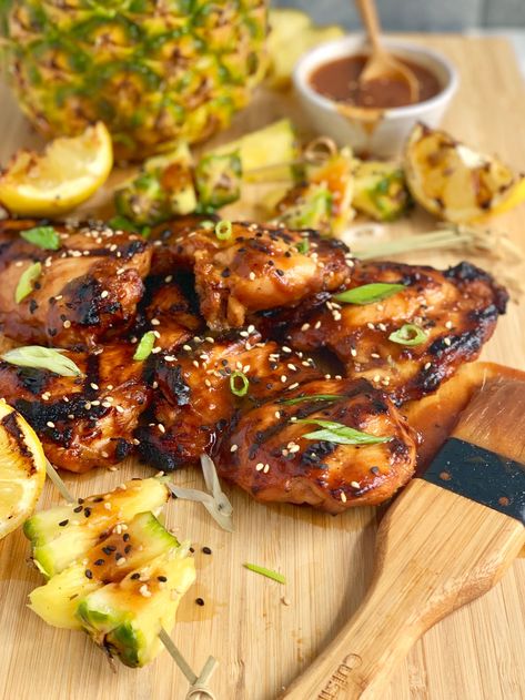 Huli Chicken, Huli Huli, Apple Cider Vinegar Chicken, Huli Huli Chicken, Grill Time, Soy Free Recipes, Primal Kitchen, Paleo Chicken, Skinless Chicken Thighs