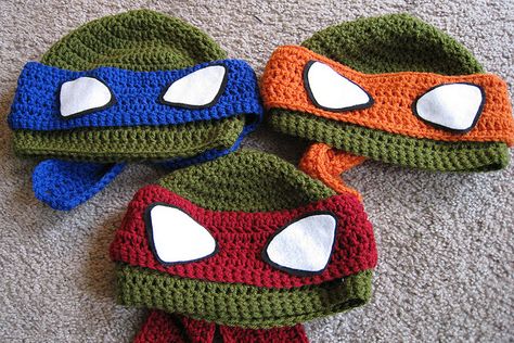 Crochet Ninja Turtle Beanie Beanie Crochet Free Pattern, Ninja Turtle Crochet, Crochet Ninja Turtle, Turtle Crochet, Toddler Patterns, Ninja Turtle Party, Beanie Crochet, Kids Beanies, Crochet Quilt