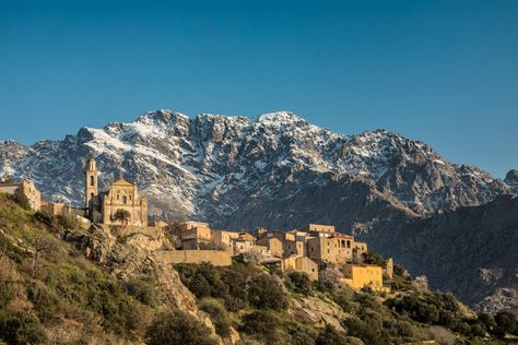 Corse en hiver Places In Europe, Mountain Village, Perfect Itinerary, Clear Blue Sky, Wine Tour, Coastal Towns, Turquoise Water, Boat Tours, Nature Reserve