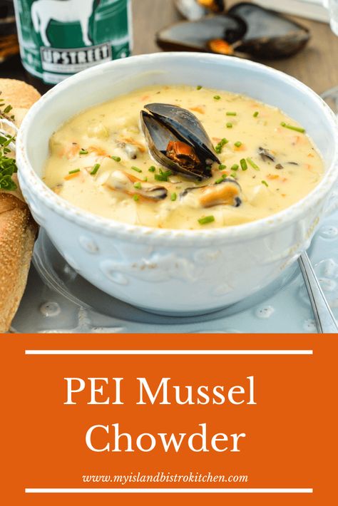 Mussel Chowder Cleaning Mussels, Mussel Chowder Recipe, Mussel Meat Recipe, Mussel Chowder, Fried Mussels, Chilli Mussels, Garlic Mussels, Mussels Marinara, Curry Mussels