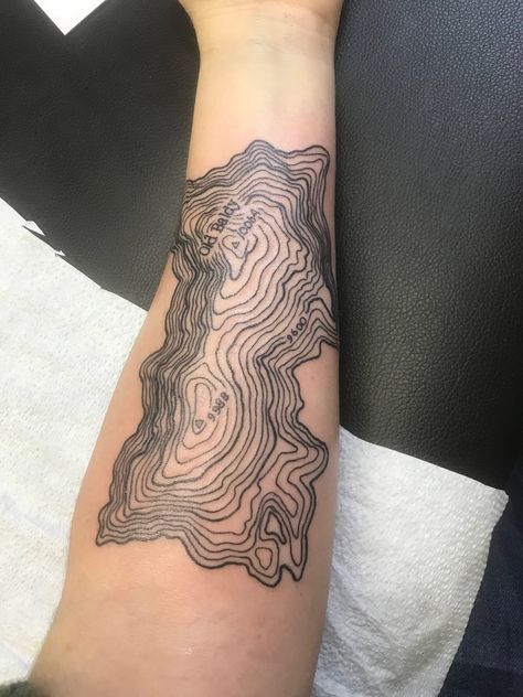 Topographic Map Tattoo, Cartography tattoo, contour lines Tattoo Sleeve Infill Ideas, Detailed Line Tattoo, Topo Lines Tattoo, Map Back Tattoo, Crater Lake Tattoo, River Topography Tattoo, Mountain Topography Tattoo, River Map Tattoo, Map Lines Tattoo