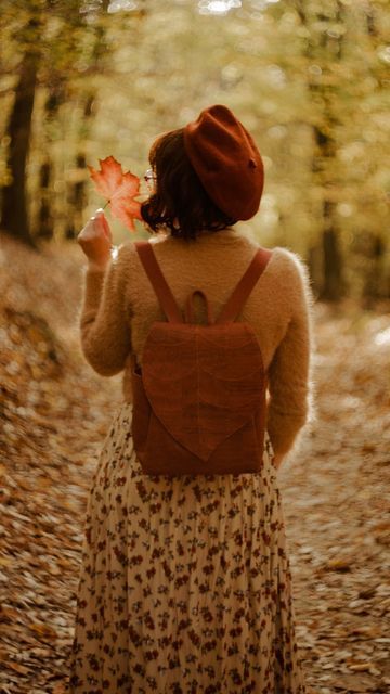 Leafling Bags • Cottagecore Fashion• Hobbitcore on Instagram: "Fall outfit inspo with the berry brown leaf backpack. This look was inspired by @davidpanni latest Youtube video. Thank you Panni! Bag: berry brown cork backpack from the fall collection Necklace: @tinytrip_glassart Top & boots : old fast fashion Dress & belt thrifted #outfitinspo #fallfashion #autumnoutfits #leafbag #leatherbag #leafbackpack #falllookbook" Bags Cottagecore, Leafling Bags, Leaf Backpack, Cork Backpack, Cottagecore Autumn, Cottagecore Bag, Fall Lookbook, Fashion D, Cottagecore Fashion