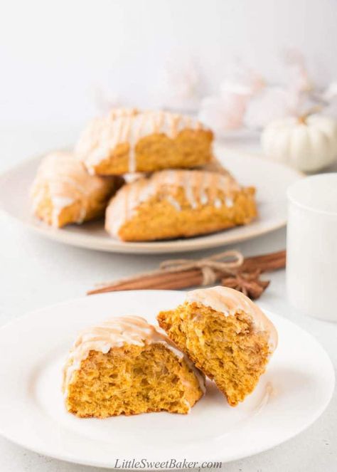 Vegan Pumpkin Scones, Pumpkin Spice Scones, Pumpkin Scones Recipe, Pumpkin Oatmeal Cookies, I Heart Naptime, Pumpkin Scones, Pudding Cookies, Pumpkin Oatmeal, Pumpkin Flavor