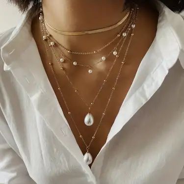 Necklace With Pearls, Layered Pearl Necklace, Statement Collar Necklace, Multi Layer Necklace, Pearl Choker Necklace, Summer Necklace, Pearl Pendant Necklace, Affordable Jewelry, Pearl Choker