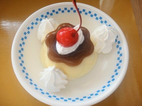 Japanese Pudding, 귀여운 음식 그림, Think Food, Kawaii Food, Cute Desserts, Food Obsession, Cute Cakes, Cafe Food, Pretty Food