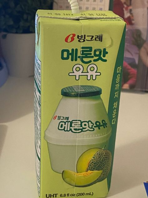 Melon Milk Aesthetic, Honeydew Melon Aesthetic, Korean Juice, Kore Style, Melon Milk, Fav Drink, Korean Drinks, Cool Math Tricks, Korean Snacks