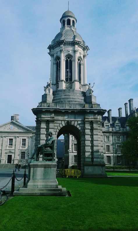 Trinity College, Dublin, Ireland Trinity College Dublin Campus, Foreign Places, Writing Images, Trinity College Dublin, Visit Dublin, Trinity College, Republic Of Ireland, Western Europe, Dublin Ireland