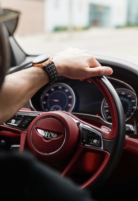 Bentley Interior and steering wheel with red leather Man Driving Car Aesthetic, Classic Car Photoshoot, Mens Luxury Lifestyle, Gentleman Aesthetic, Bentley Motors, Fast Sports Cars, Twisted Series, Rich Lifestyle, Classy Cars