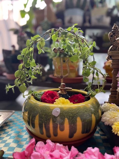 Shivling Ideas At Home, Small Shivling Decoration At Home, Small Shivling At Home, Shiv Pooja At Home, Shivling Decoration Ideas, Shivratri Decoration Ideas, Shiv Kali, Shiv Linga, Krishna Aesthetic